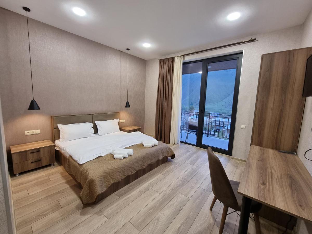 Hotel Sweet Night Stepantsminda Exterior photo