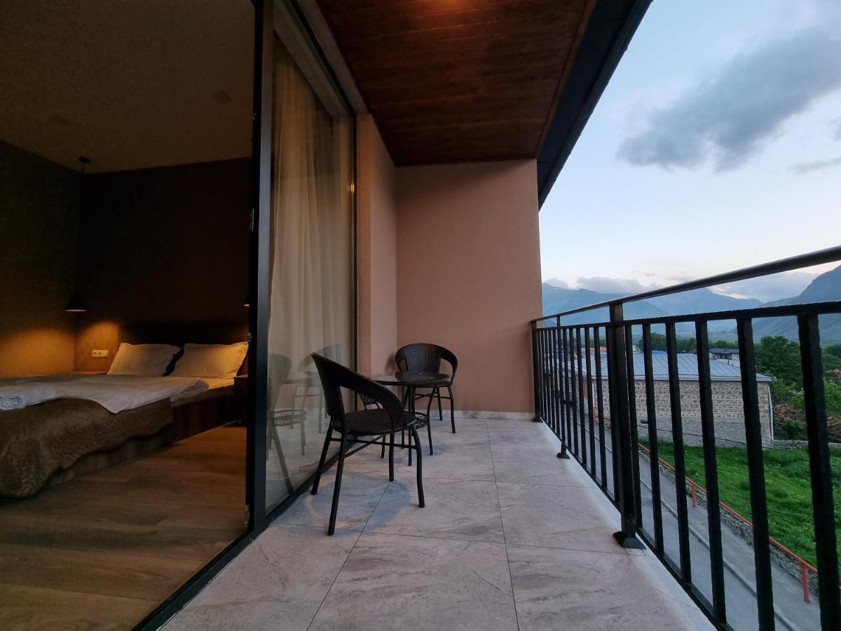 Hotel Sweet Night Stepantsminda Exterior photo