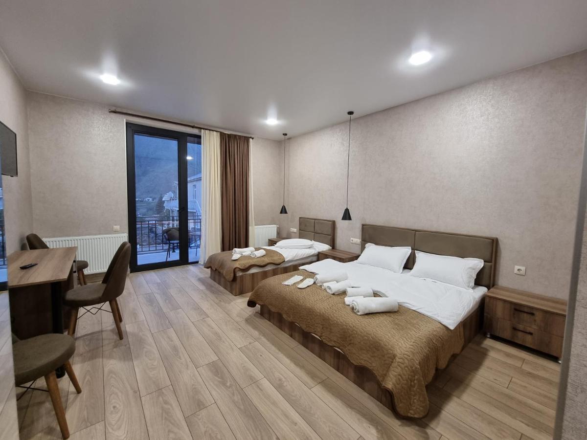 Hotel Sweet Night Stepantsminda Exterior photo