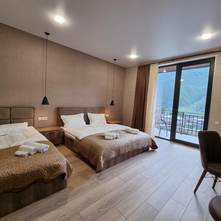 Hotel Sweet Night Stepantsminda Exterior photo