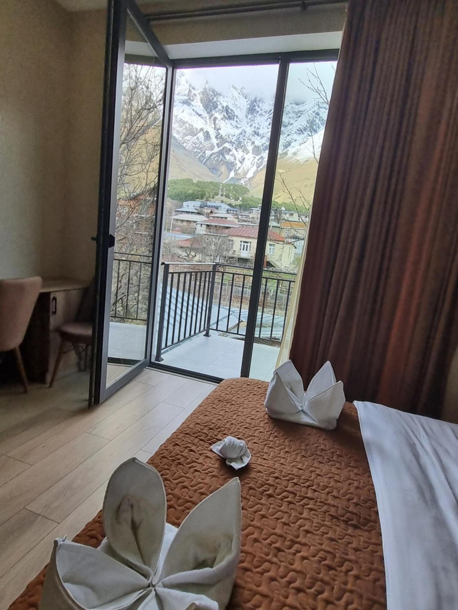 Hotel Sweet Night Stepantsminda Room photo
