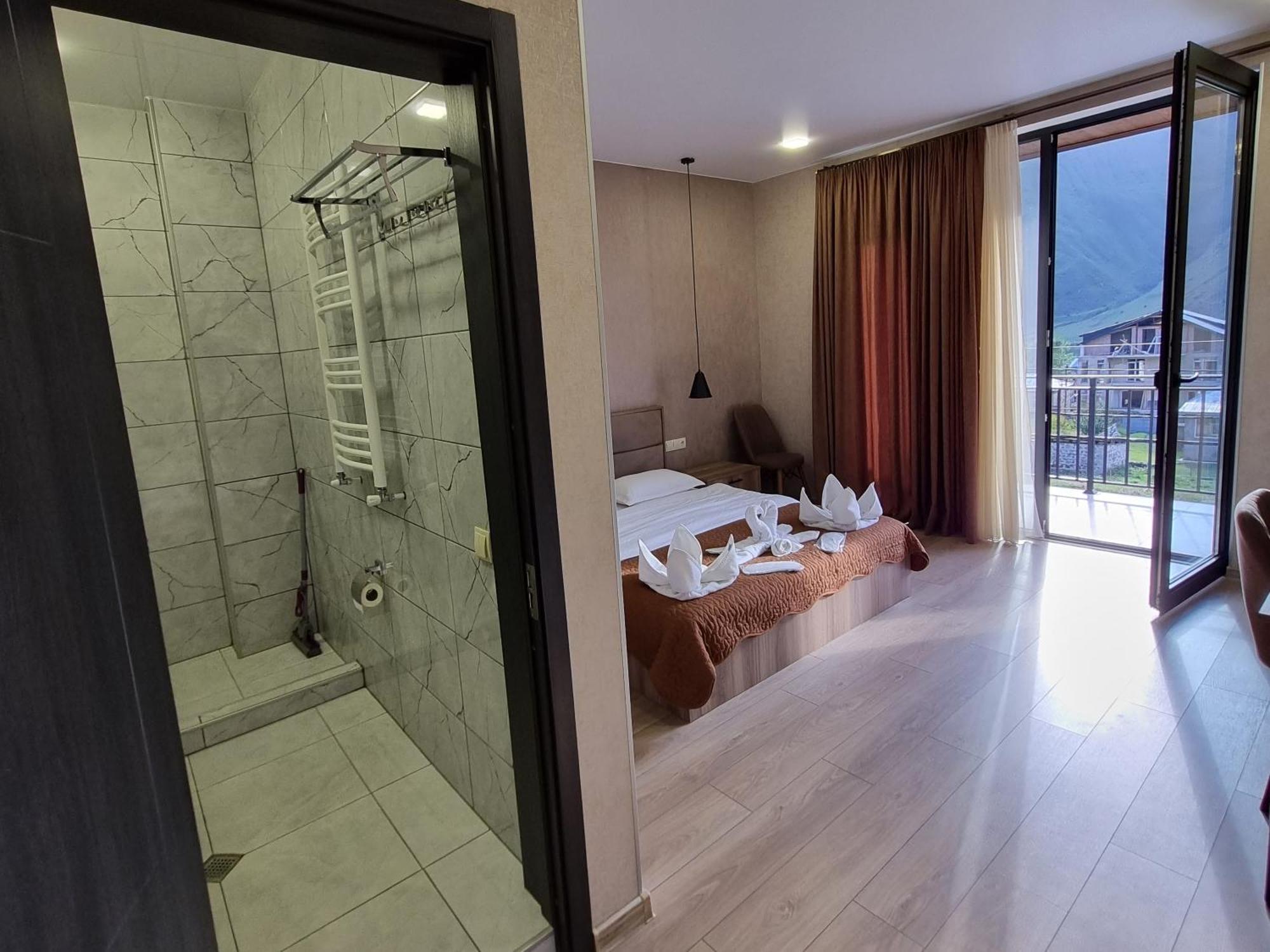Hotel Sweet Night Stepantsminda Room photo