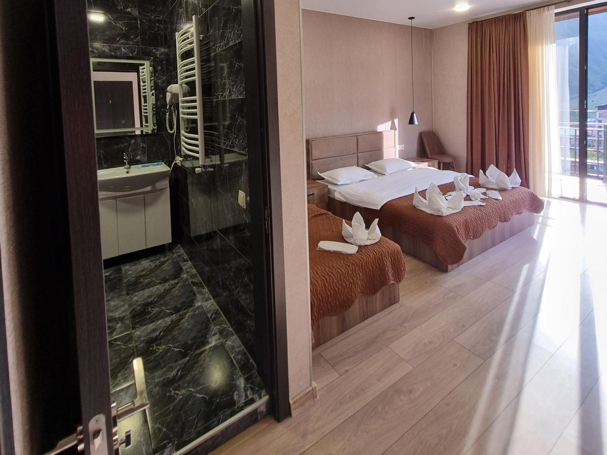 Hotel Sweet Night Stepantsminda Room photo